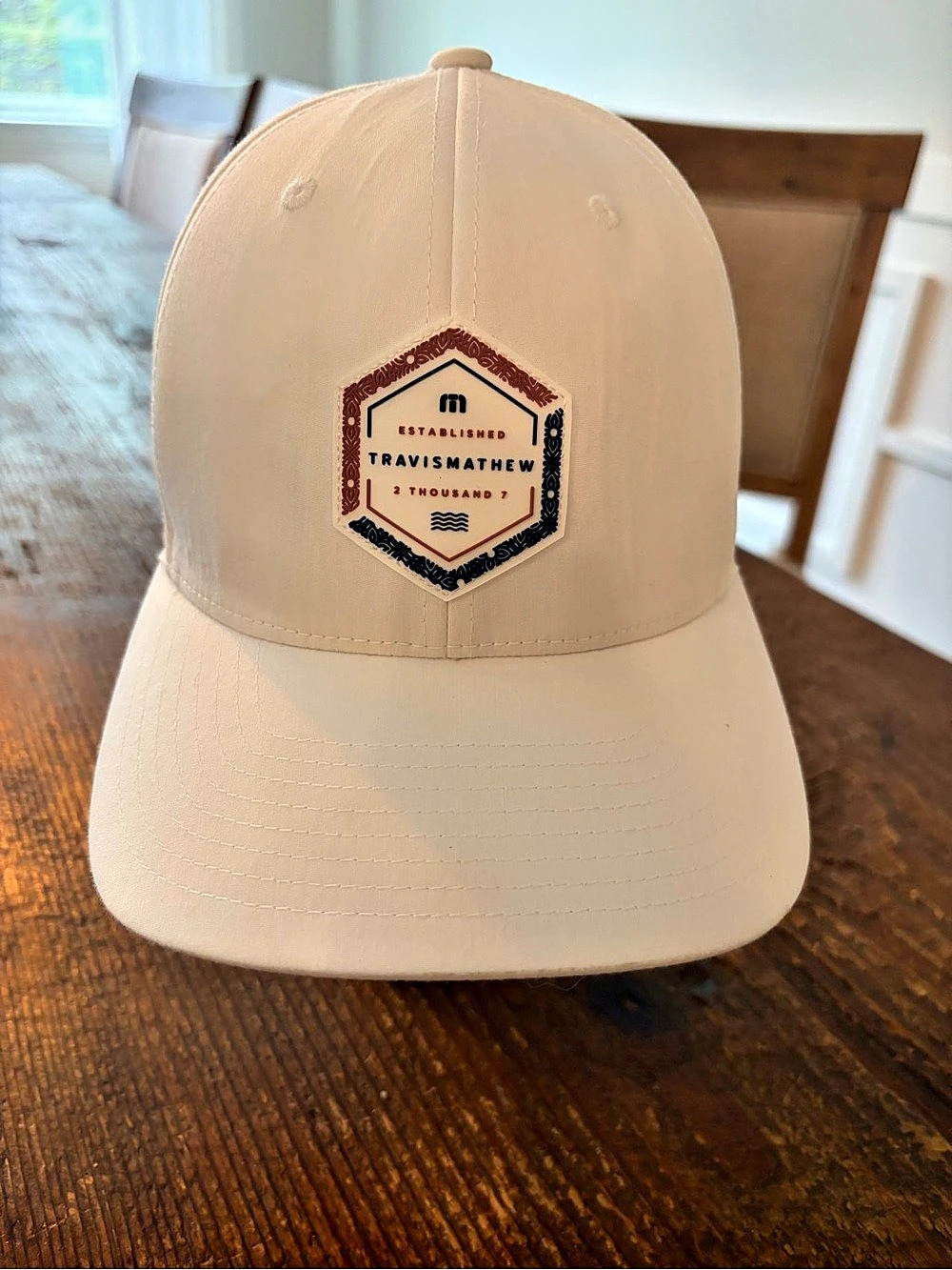 Travis Mathew’s Cream Adjustable Golf Hat Like New
